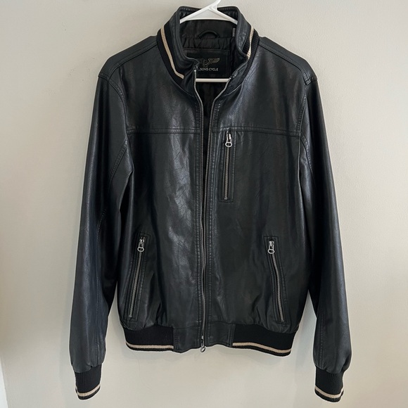 Wilsons Leather Other - Wilsons Black Faux Leather BomberJacket.